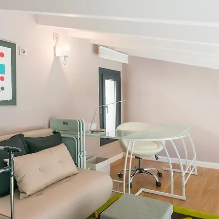 L'encis Triplex 公寓 *